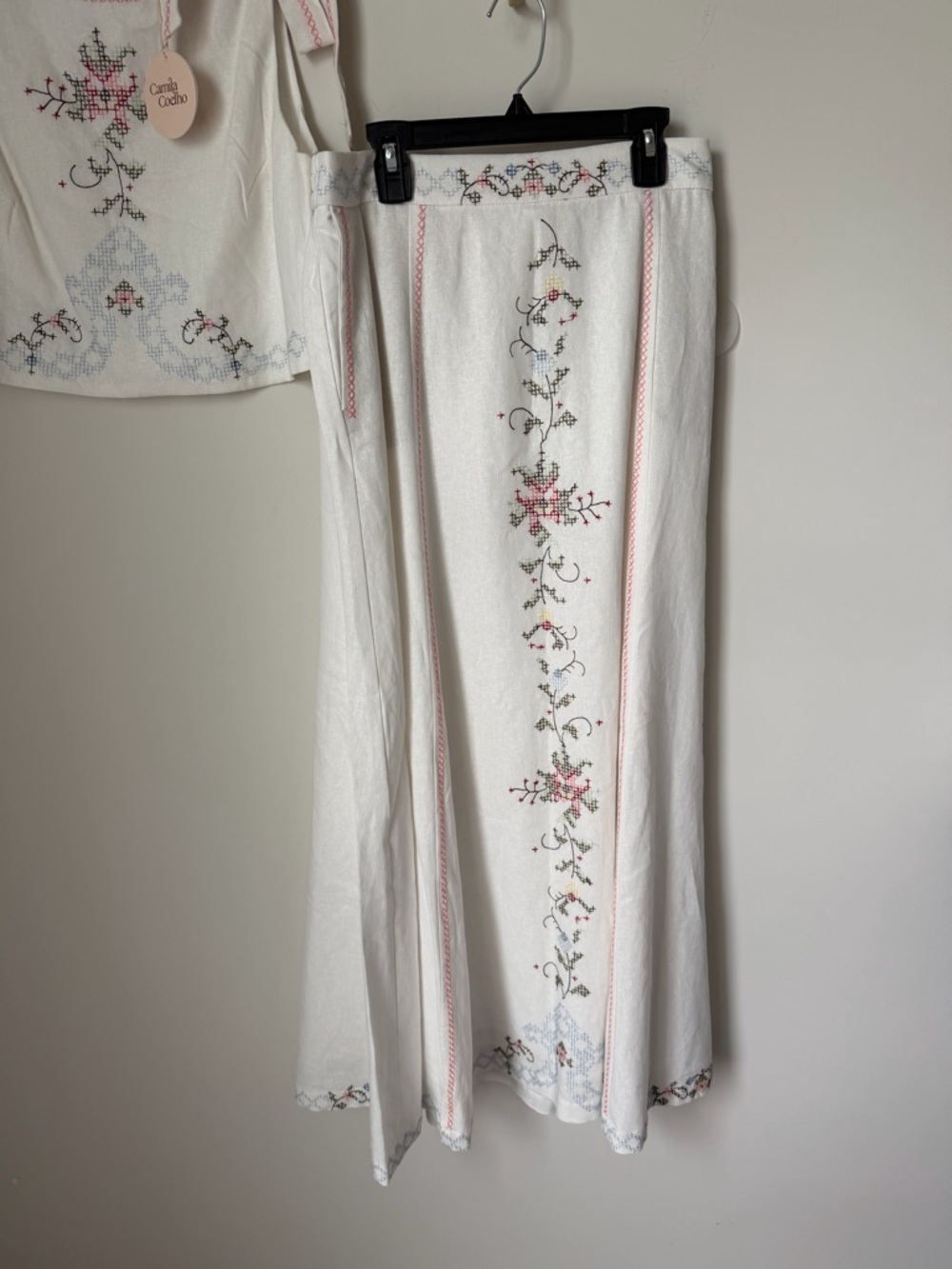 Camila Coelho White Embroidered Maxi Skirt Set with Pink Accents - Picture 2 of 10